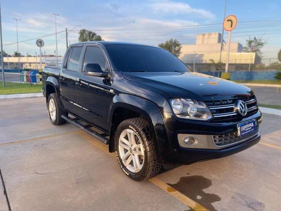 VOLKSWAGEN AMAROK 2.0 HIGHLINE 4X4 CD 16V TURBO INTERCOOLER DIESEL 4P AUTOMÁTICO VOLKSWAGEN AMAROK 2.0 HIGHLINE 4X4 CD 16V TURBO INTERCOOLER DIESEL 4P AUTOMÁTICO